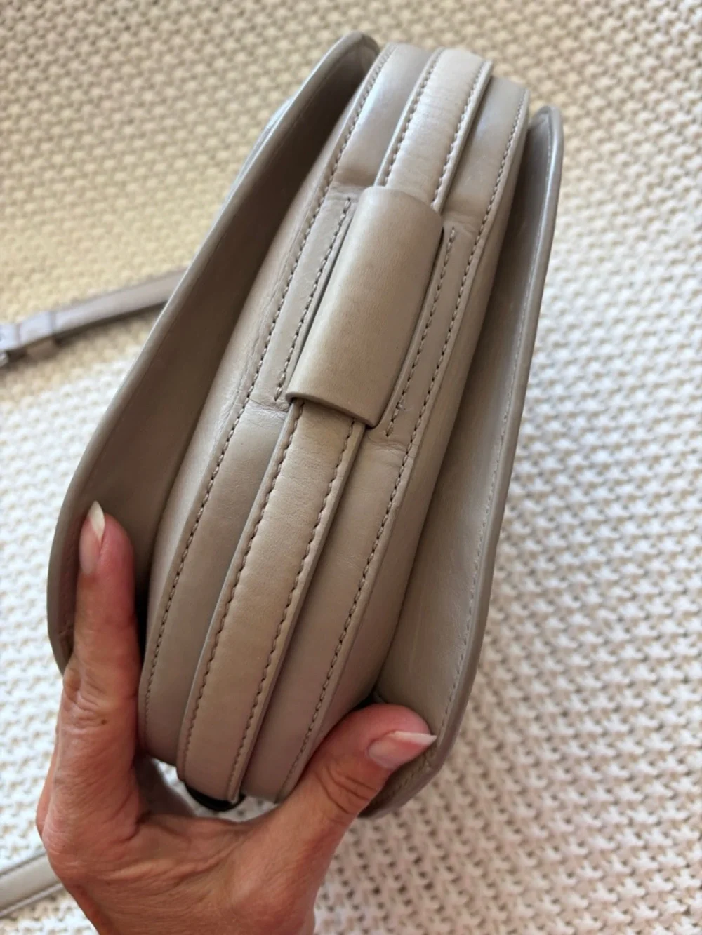 Tory Burch Pebbled Light Gray/taupe Leather Crossbody with magnetic closure